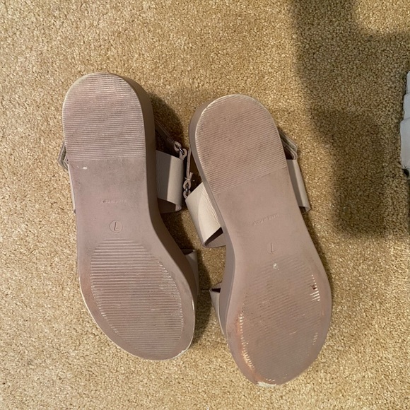 SOLD to different platform - Picture 6 of 6